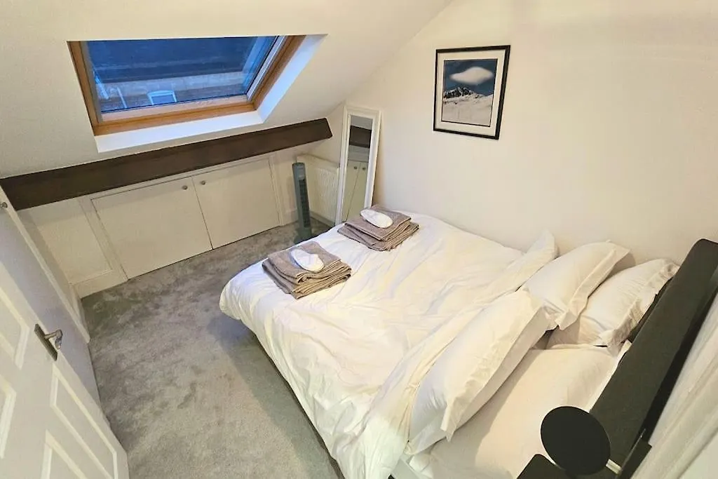Holiday home Stunning Terraced House Next To York Racecourse Villa
