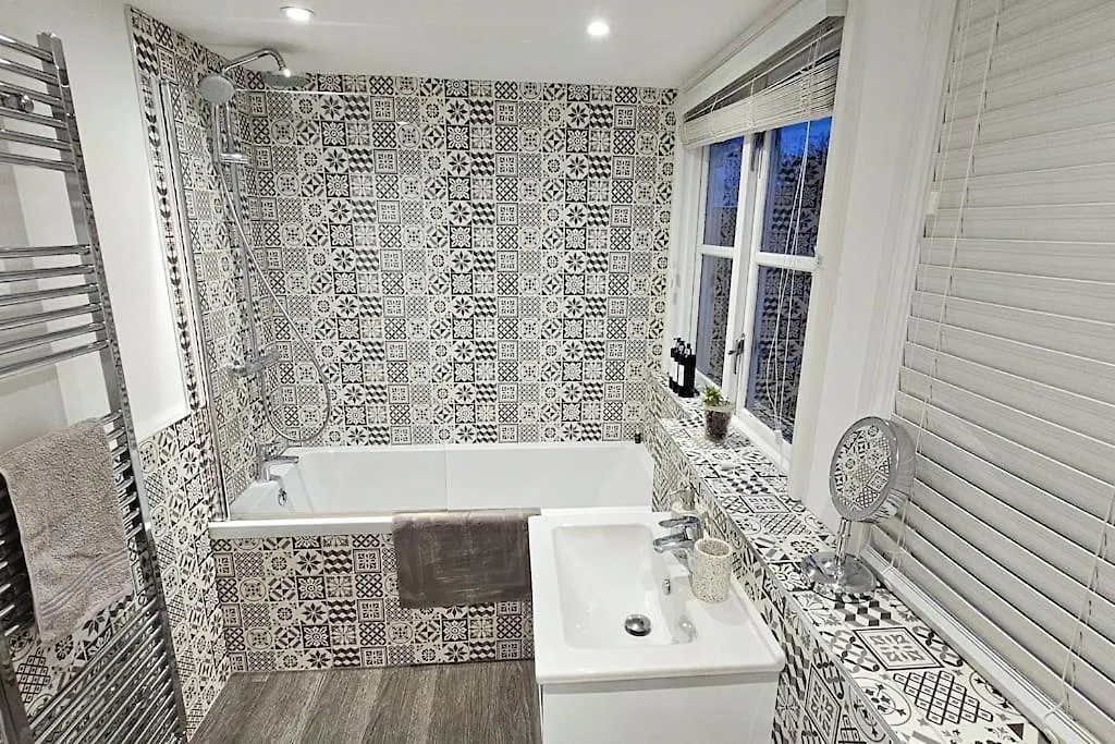 Holiday home Stunning Terraced House Next To York Racecourse Villa United Kingdom