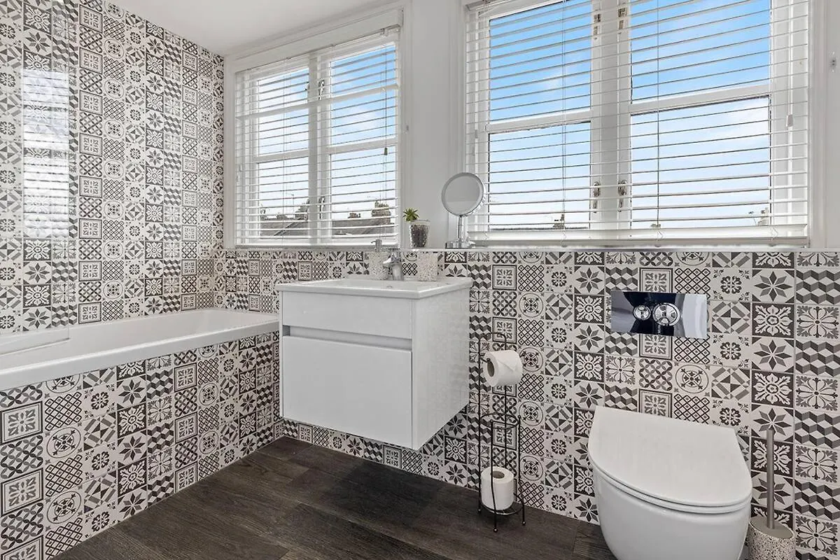 Holiday home Stunning Terraced House Next To York Racecourse Villa